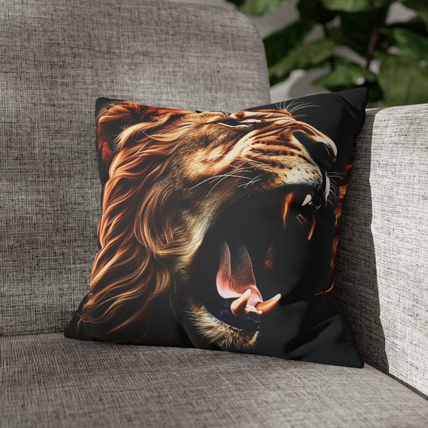 Roaring Lion Spun Polyester Square Pillow Case